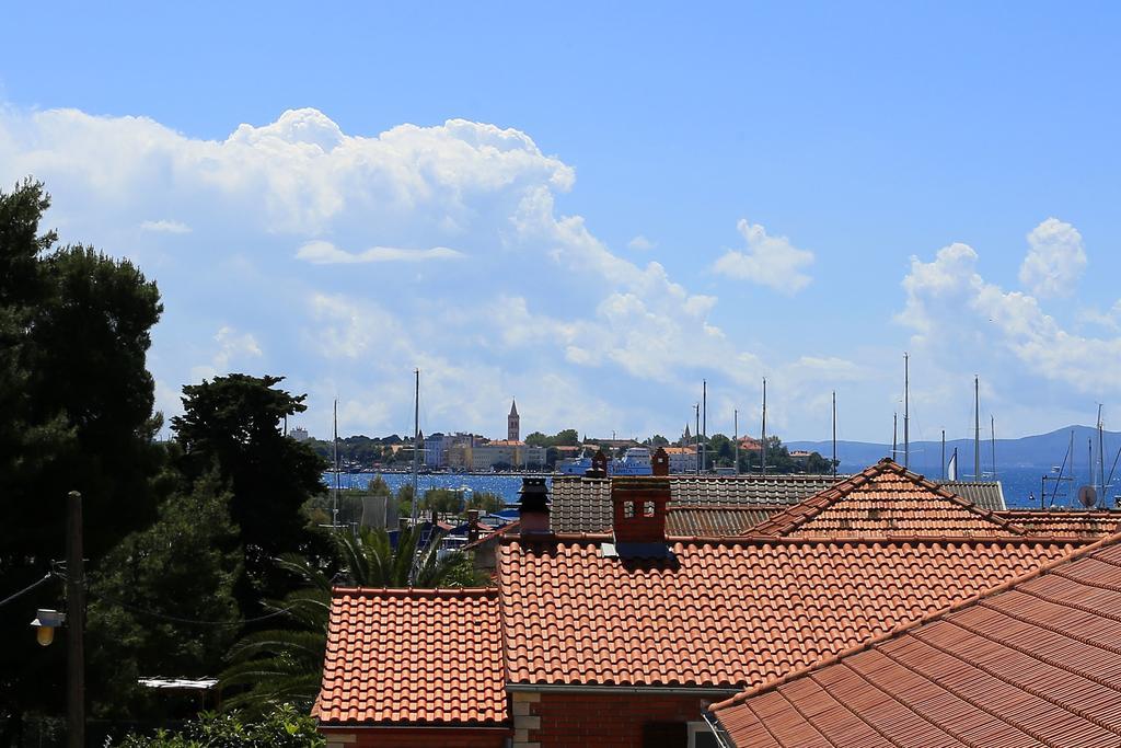 Apartments Meri-Puntamika Zadar Rum bild