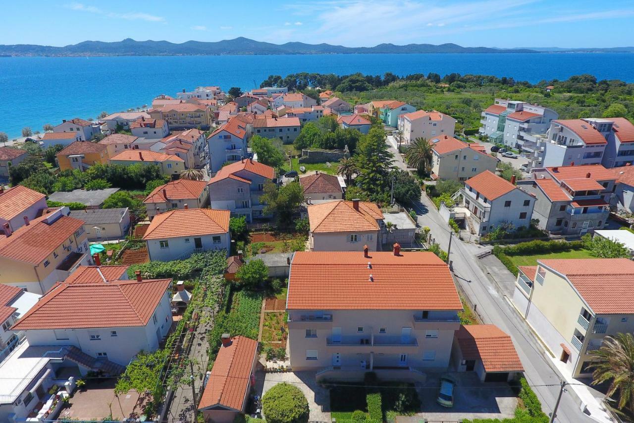 Apartments Meri-Puntamika Zadar Exteriör bild